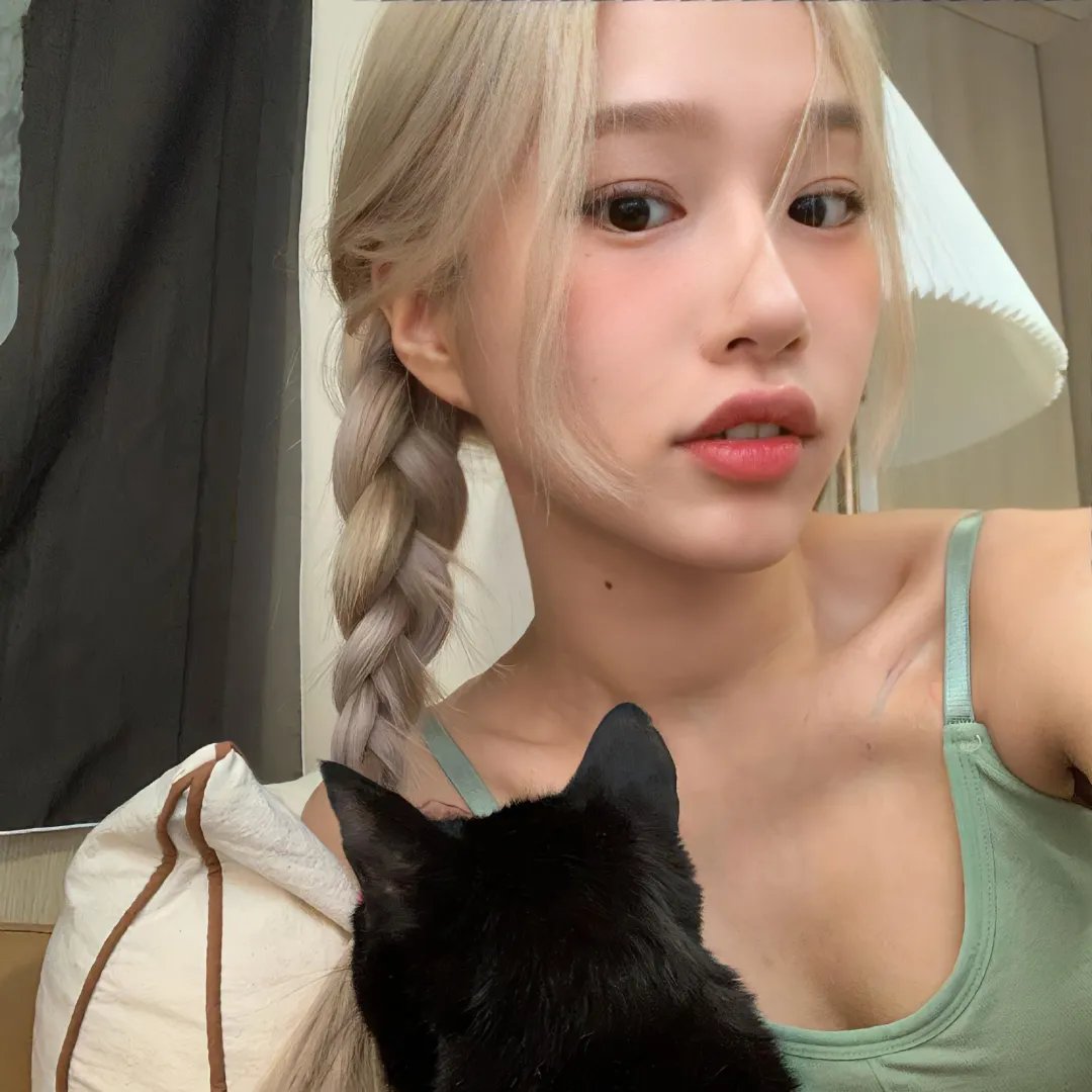 50英尺高的女人